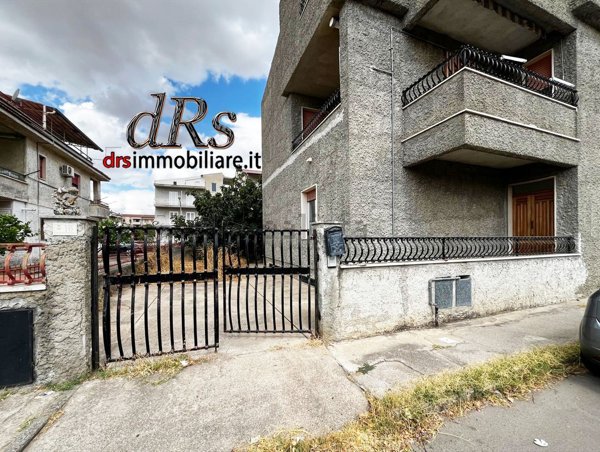 appartamento in vendita a Pisticci in zona Marconia