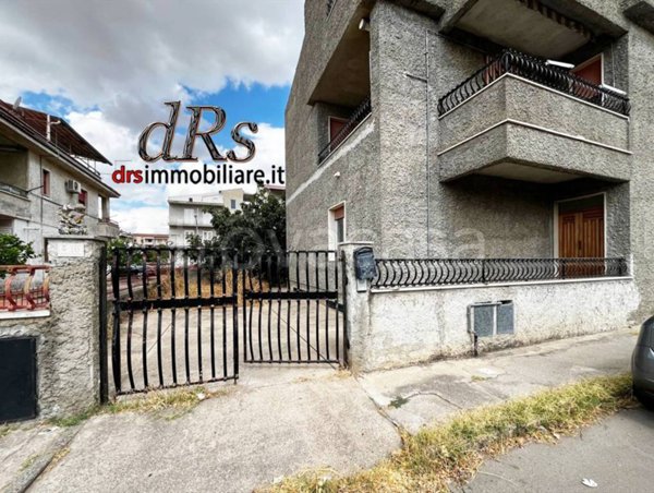 appartamento in vendita a Pisticci in zona Marconia