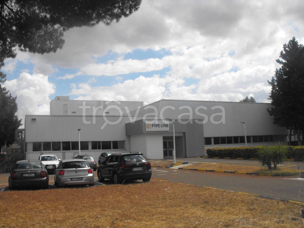 capannone in vendita a Pisticci