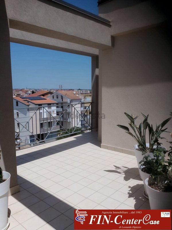 appartamento in vendita a Pisticci in zona Marconia