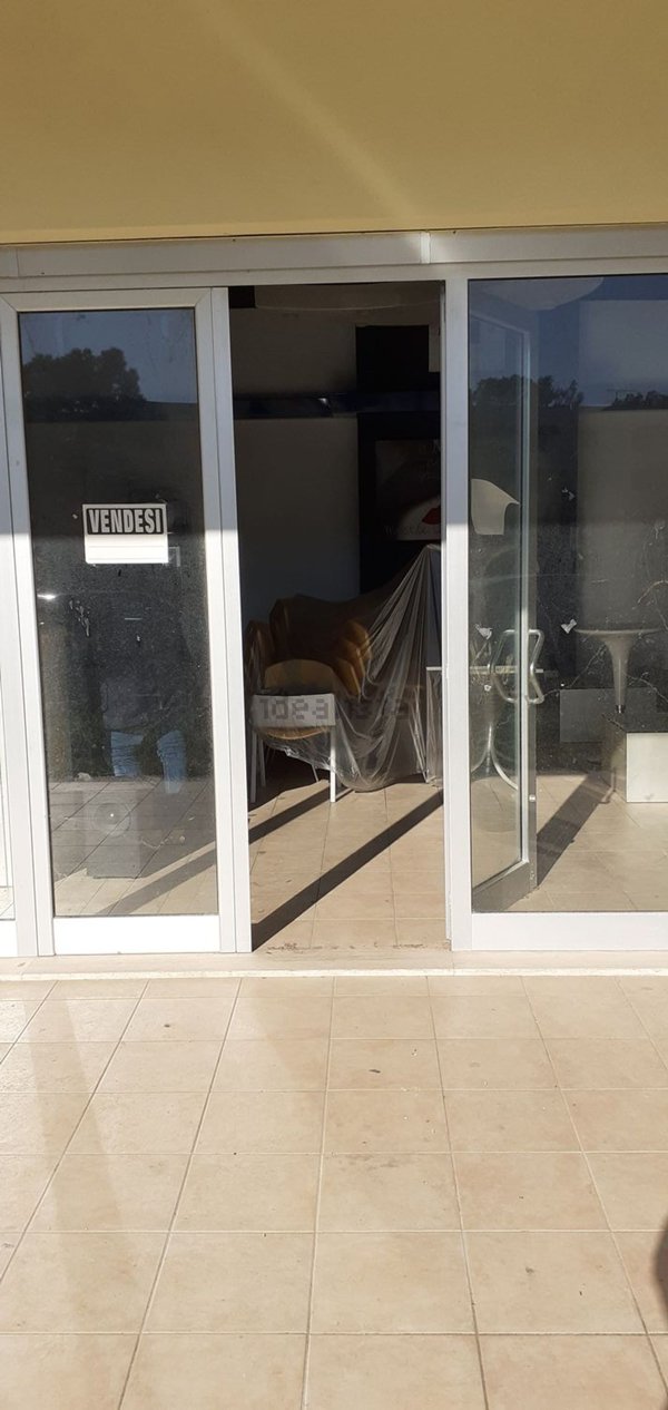 negozio in vendita a Pisticci in zona Marina di Pisticci