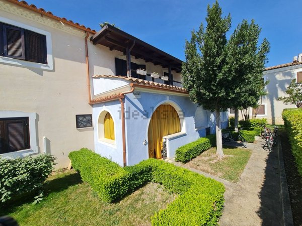 casa indipendente in vendita a Pisticci in zona Marina di Pisticci