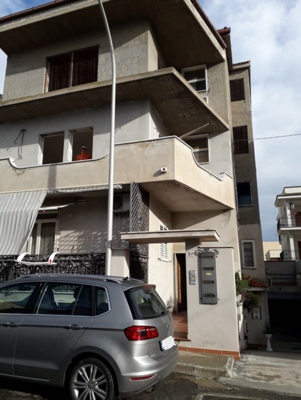 appartamento in vendita a Pisticci in zona Marconia