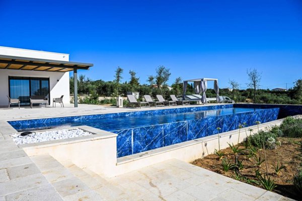 casa indipendente in vendita a Pisticci in zona Marina di Pisticci