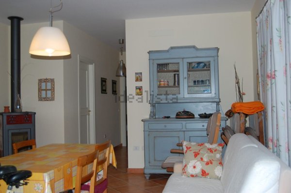 casa indipendente in vendita a Pisticci