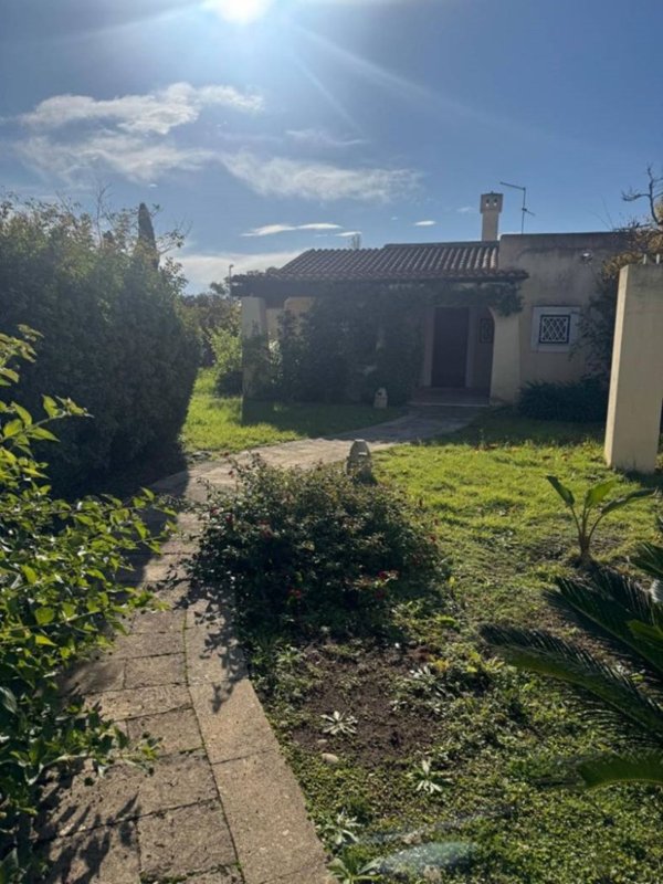 casa indipendente in vendita a Pisticci