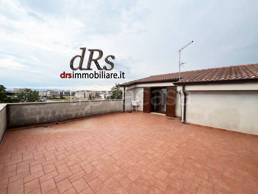appartamento in vendita a Pisticci in zona Marconia