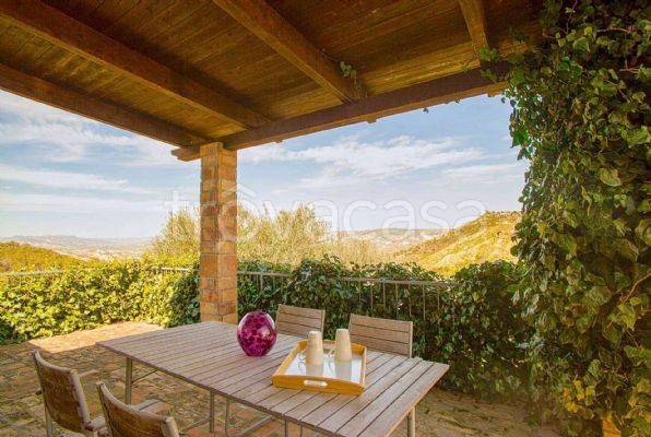 casa indipendente in vendita a Pisticci