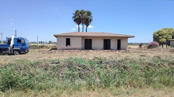 casa indipendente in vendita a Pisticci