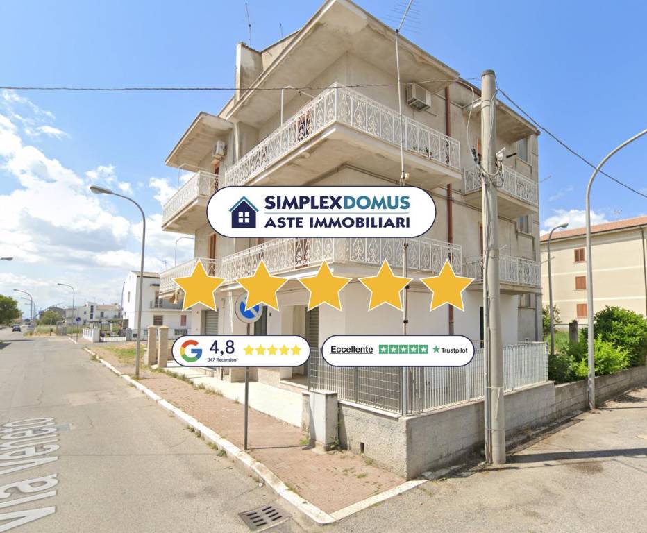 appartamento in vendita a Pisticci in zona Marconia