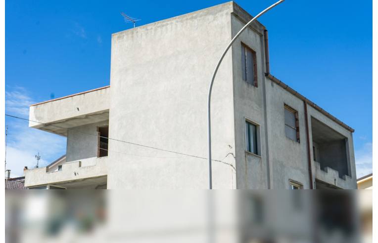 appartamento in vendita a Pisticci in zona Marconia