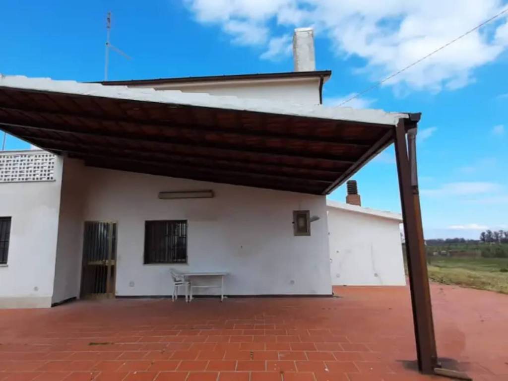 casa indipendente in vendita a Pisticci in zona Marina di Pisticci