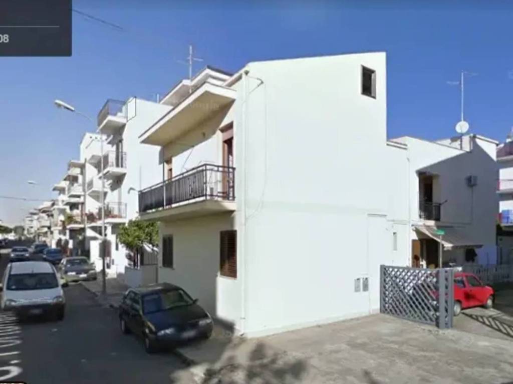 appartamento in vendita a Pisticci in zona Marconia
