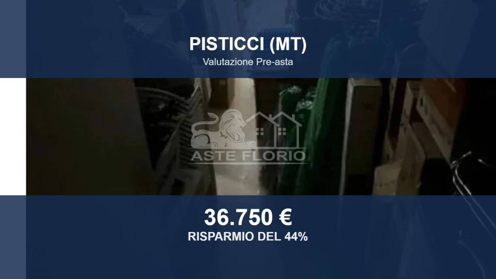 locale commerciale in vendita a Pisticci