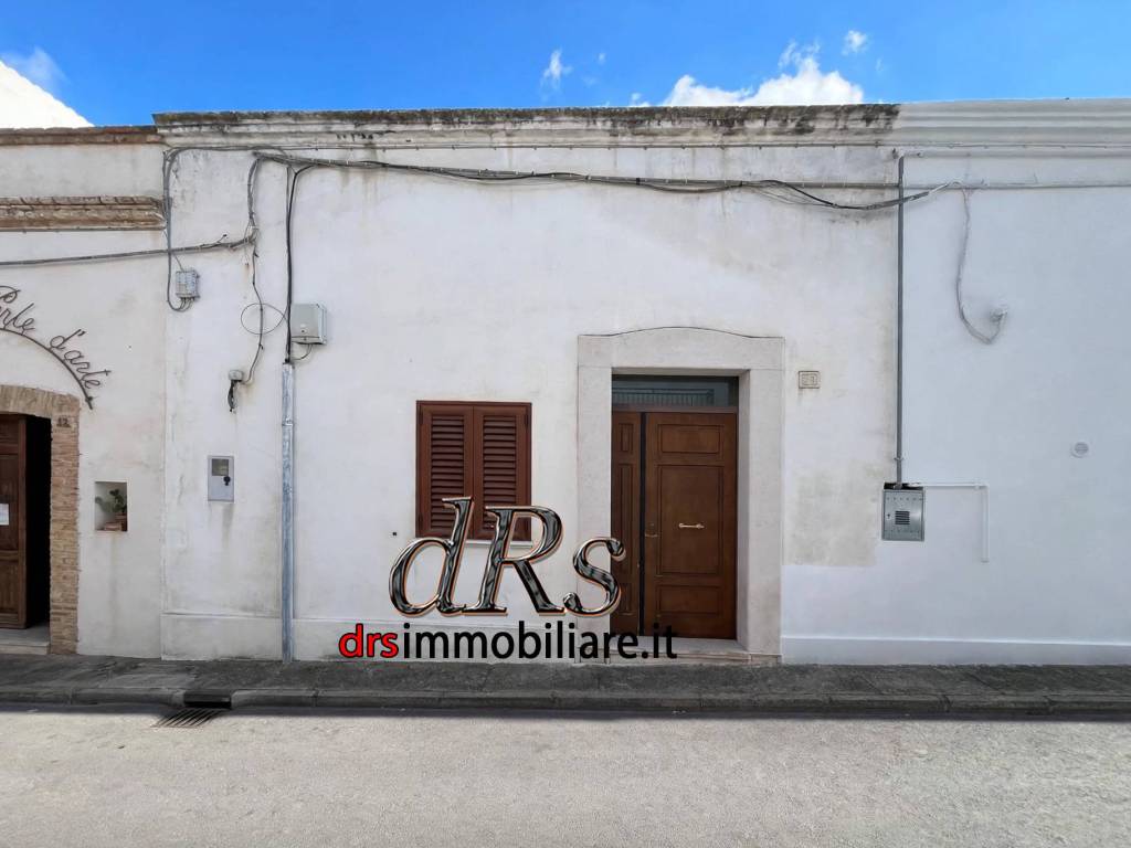 casa indipendente in vendita a Pisticci