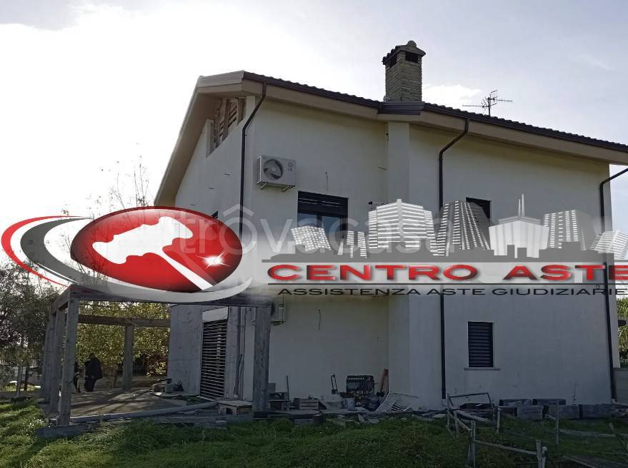 casa indipendente in vendita a Policoro