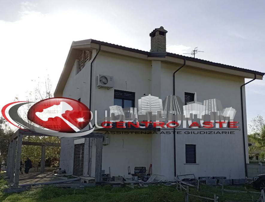 casa indipendente in vendita a Policoro