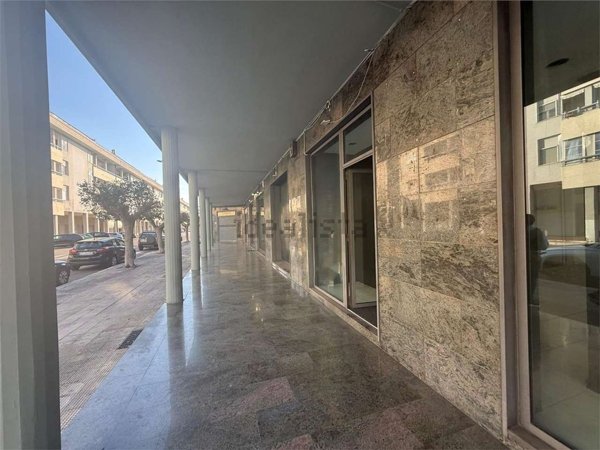 locale commerciale in vendita a Policoro