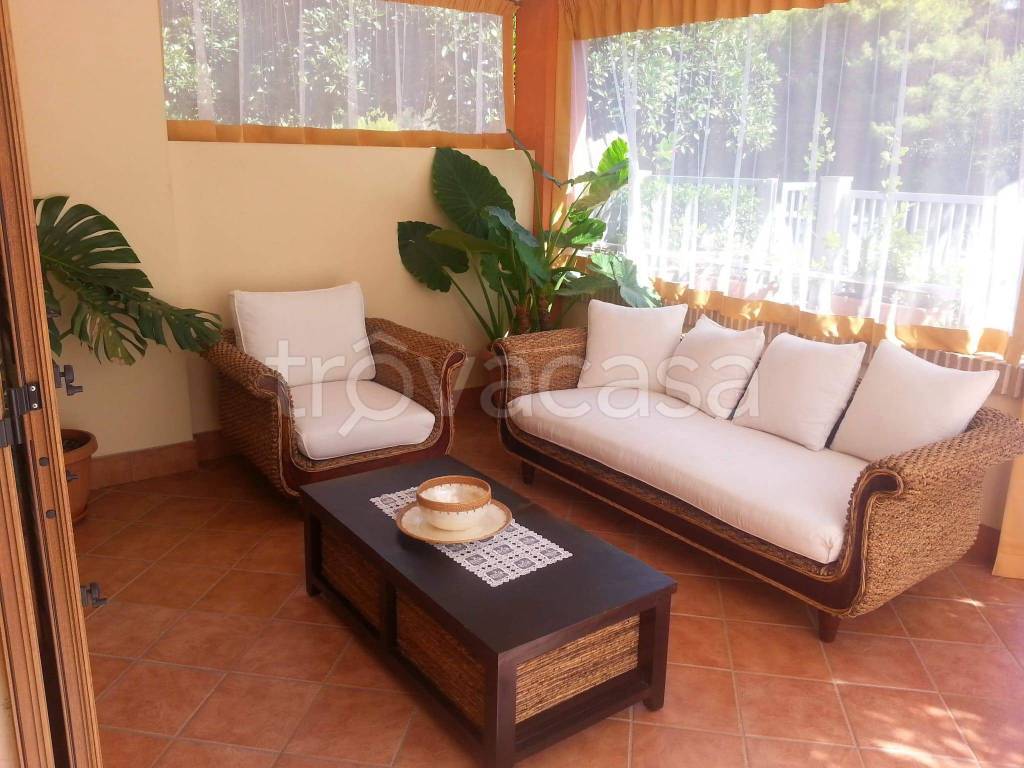 casa indipendente in vendita a Policoro