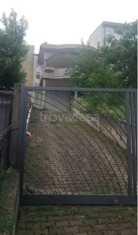 casa indipendente in vendita a Pomarico