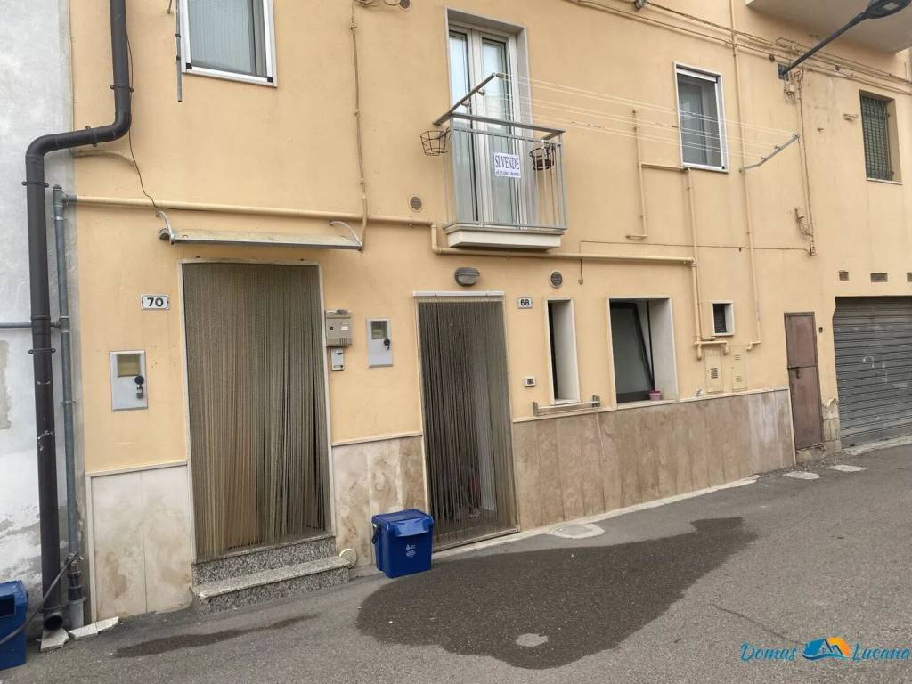 casa indipendente in vendita a Pomarico