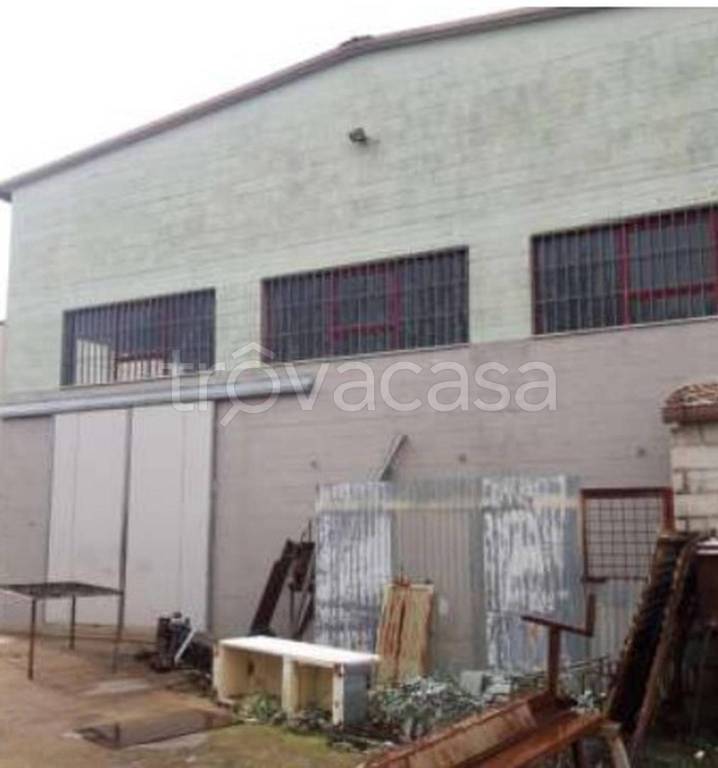 negozio in vendita a Pomarico