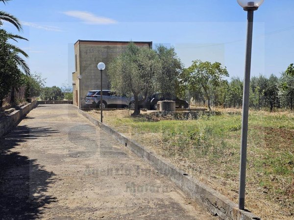casa indipendente in vendita a Pomarico