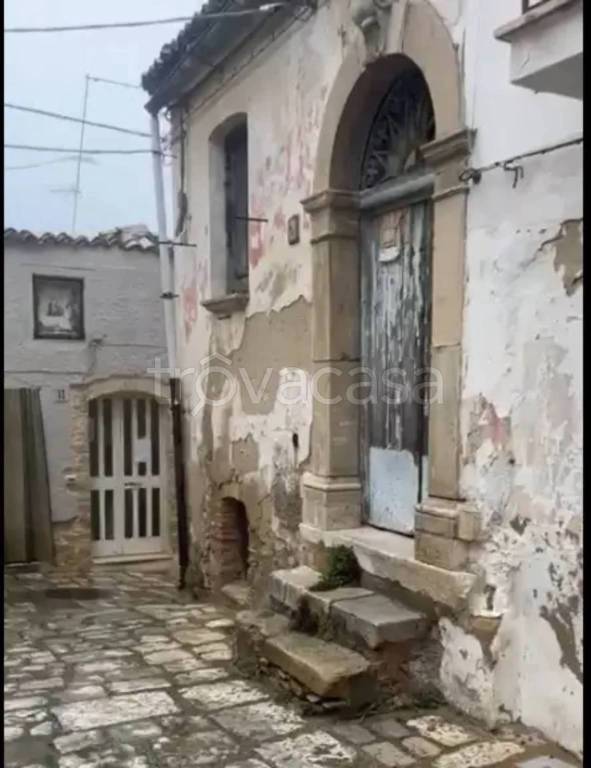 casa indipendente in vendita a Tricarico