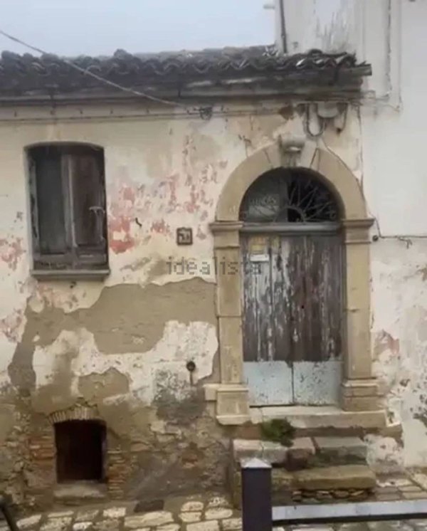 casa indipendente in vendita a Tricarico
