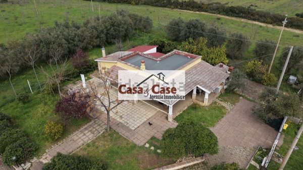 casa indipendente in vendita a Tursi