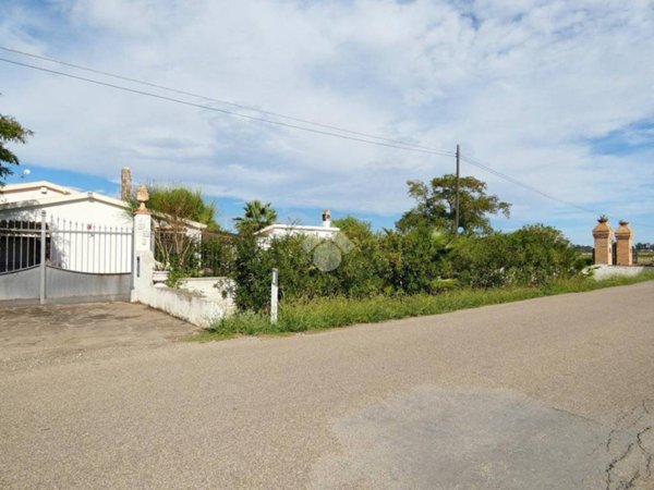 casa indipendente in vendita a Scanzano Jonico
