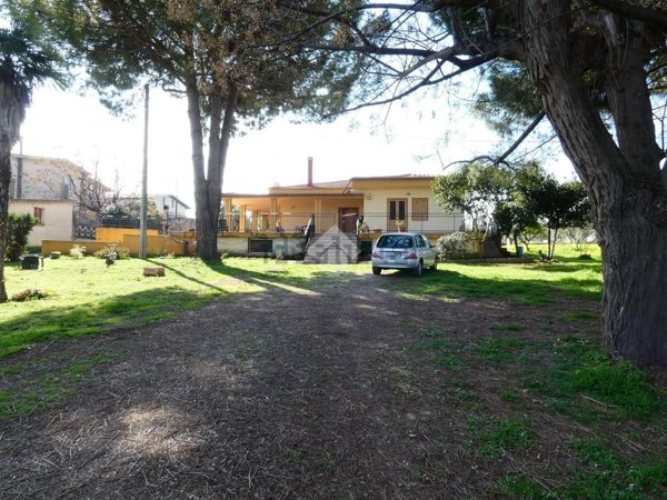 casa indipendente in vendita a Scanzano Jonico