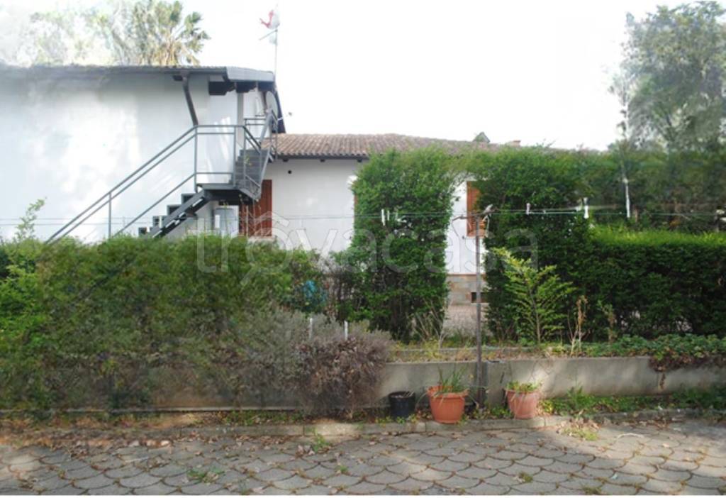 casa indipendente in vendita a Scanzano Jonico