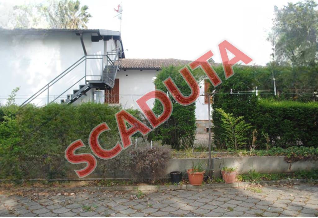 casa indipendente in vendita a Scanzano Jonico