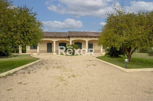 casa indipendente in vendita a Scanzano Jonico