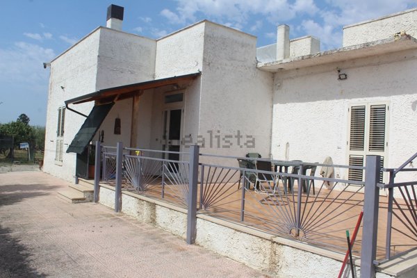 casa indipendente in vendita a Scanzano Jonico