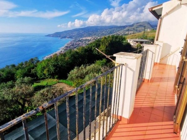 casa indipendente in vendita ad Acquappesa