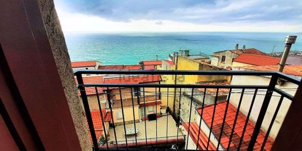 appartamento in vendita ad Acquappesa