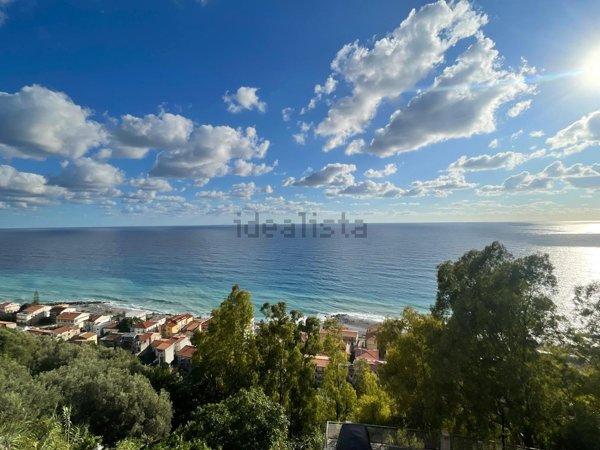 appartamento in vendita ad Acquappesa