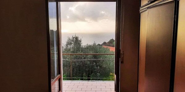 casa indipendente in vendita ad Acquappesa in zona Terme Luigiane