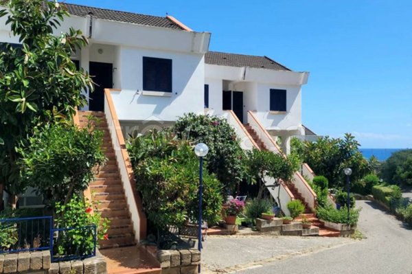 appartamento in vendita ad Acquappesa in zona Terme Luigiane