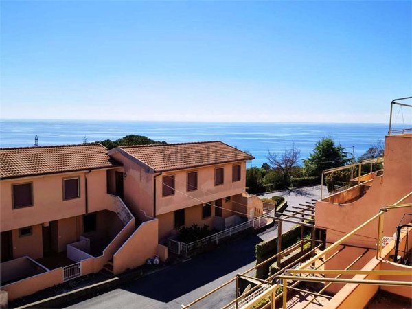 appartamento in vendita ad Acquappesa