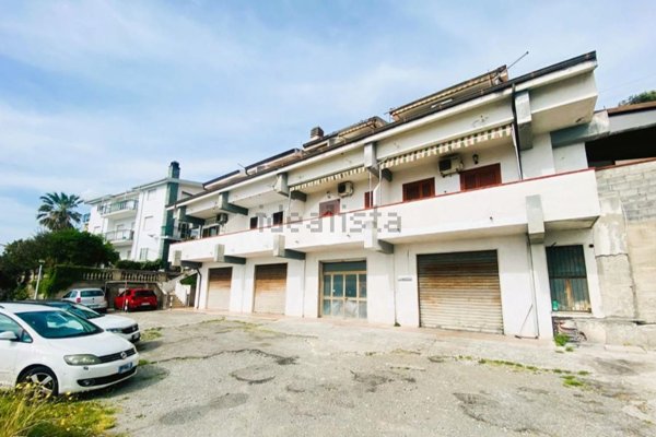 appartamento in vendita ad Acquappesa in zona Bergamotto