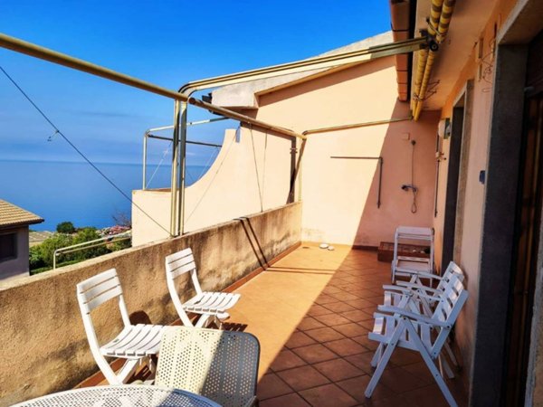 appartamento in vendita ad Acquappesa in zona Bergamotto