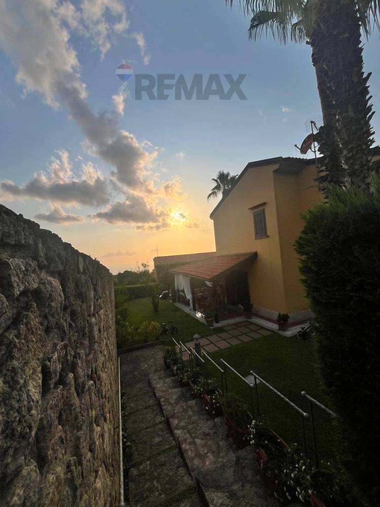 casa indipendente in vendita ad Acquappesa