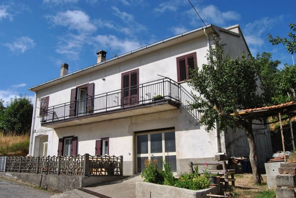 casa indipendente in vendita ad Acri