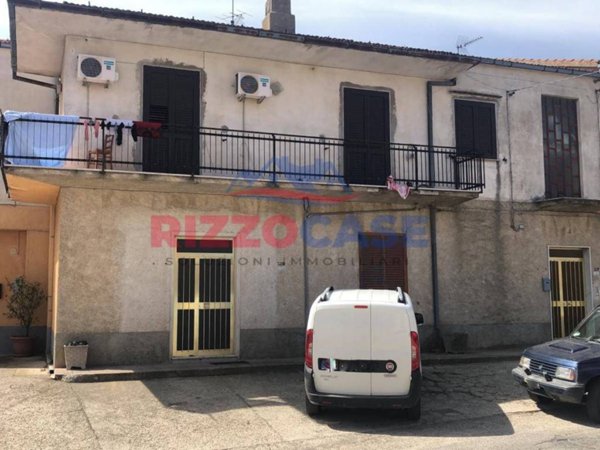 appartamento in vendita ad Acri