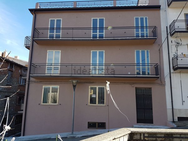 appartamento in vendita ad Acri