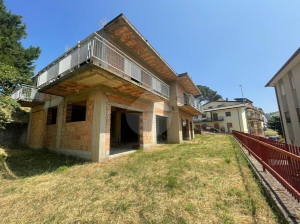 casa indipendente in vendita ad Acri