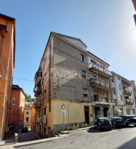 appartamento in vendita ad Acri